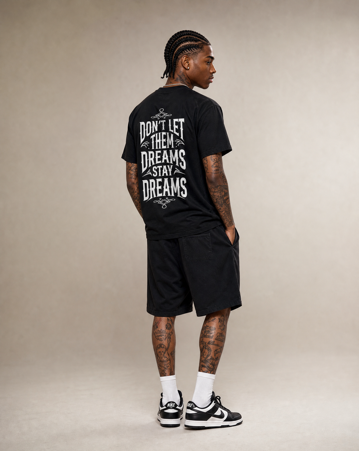 DREAM TO REALITY TEE - BLACK