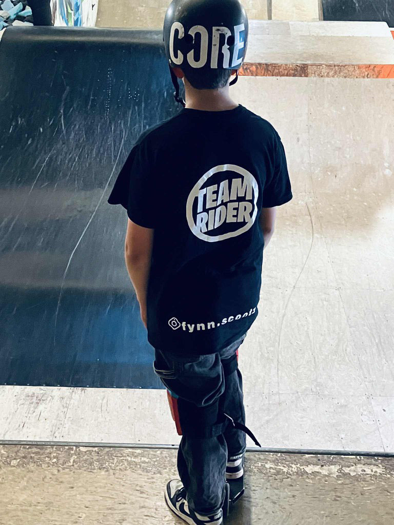 TEAM RIDER T-SHIRT - BLACK/WHITE
